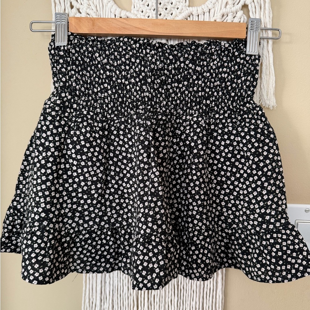 Zara Black and White Floral Kids Skorts.